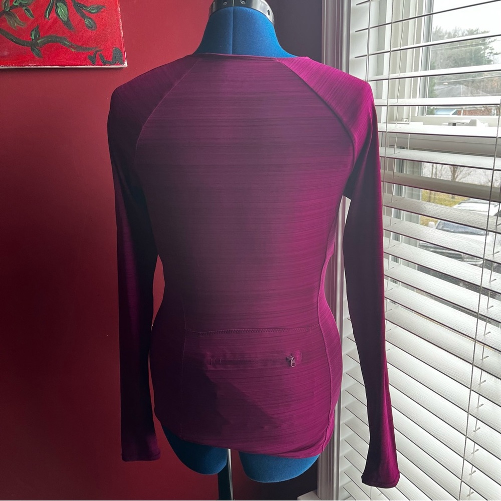 Athleta Ruched Pullover Top - Picture 2 of 12